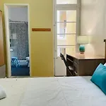 House - Seaview بيت للعطل Marsalforn